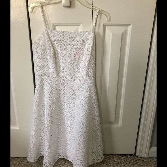 Lily Pulitzer dress!! - Picture 1 of 3